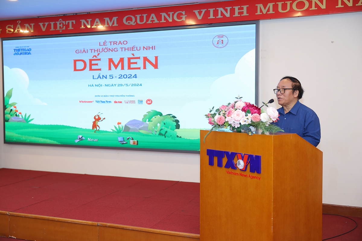 nha van ly lan tro thanh nu hiep si de men dau tien hinh anh 1